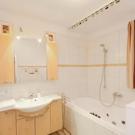 Апартаменты Beautiful In Rechlin *